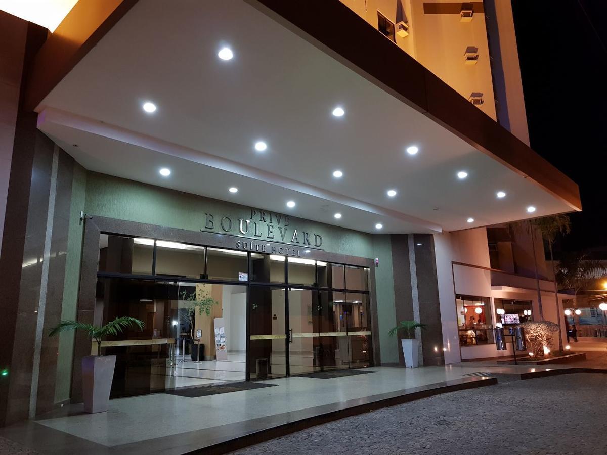 Apartment Boulevard *