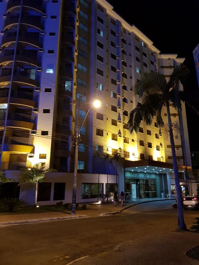 Boulevard Apartment *